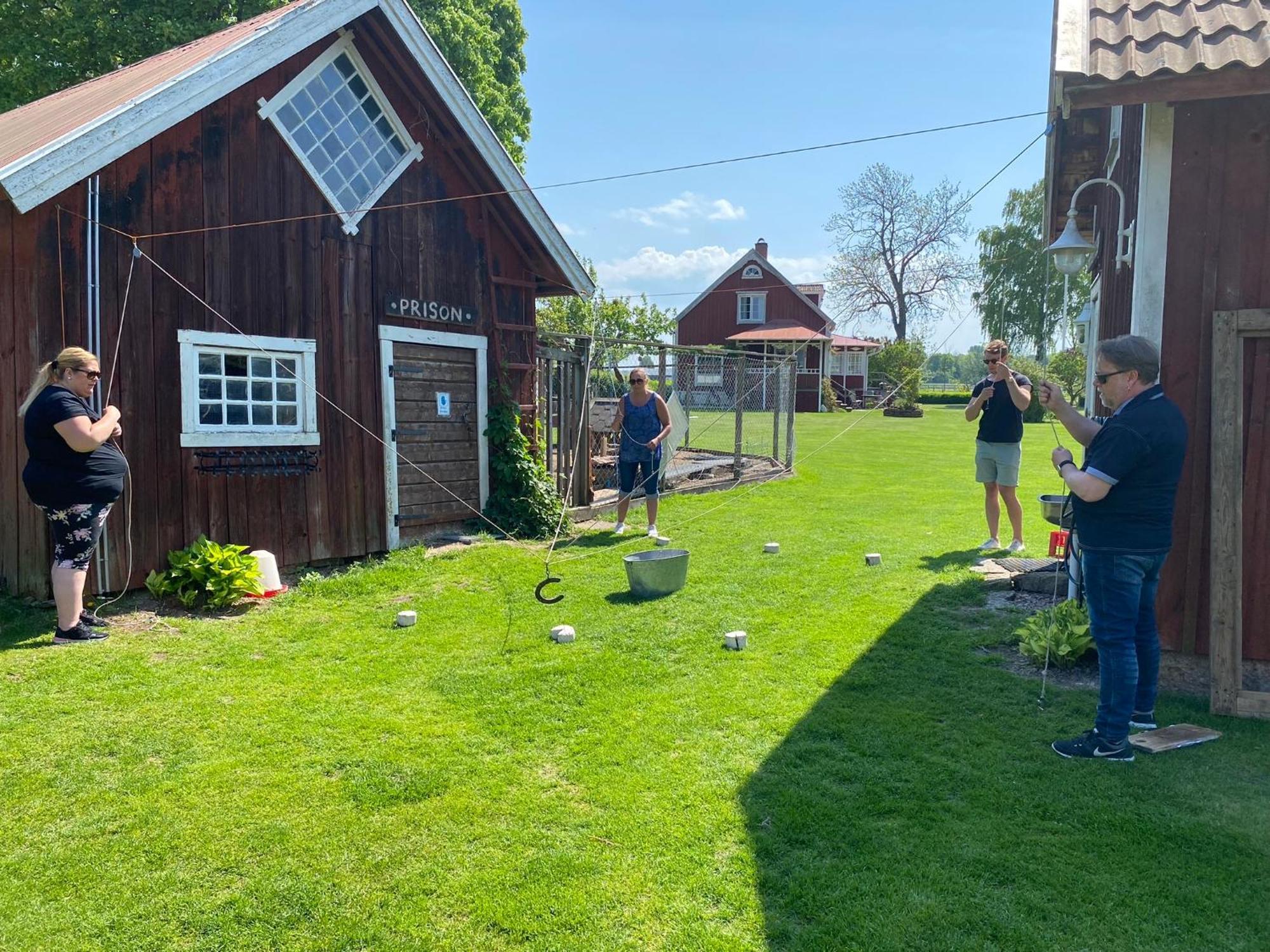 Aeventyrsgardens Vandrarhem, Kinnekulle Källby Екстериор снимка