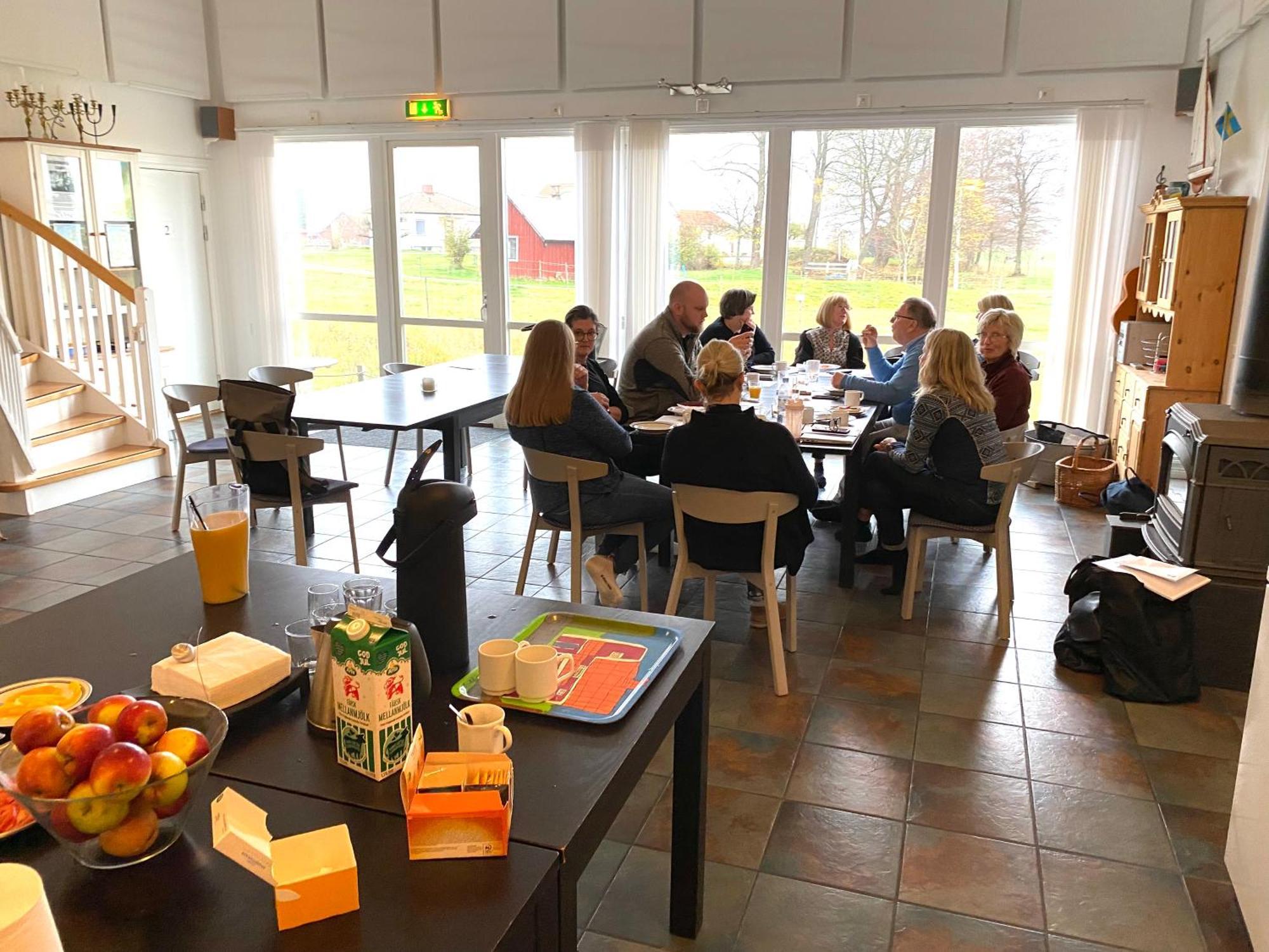 Aeventyrsgardens Vandrarhem, Kinnekulle Källby Екстериор снимка